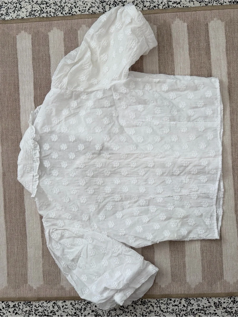 Zara White Swiss Dot Puff Sleeve Ruffle Crop Blouse Top Medium